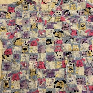 Dog & cat printed scrub top